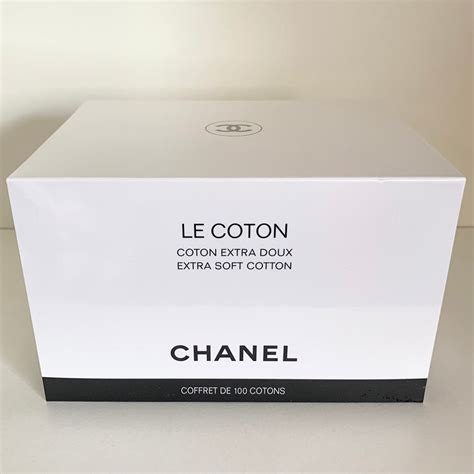 Chanel cotton facial swab